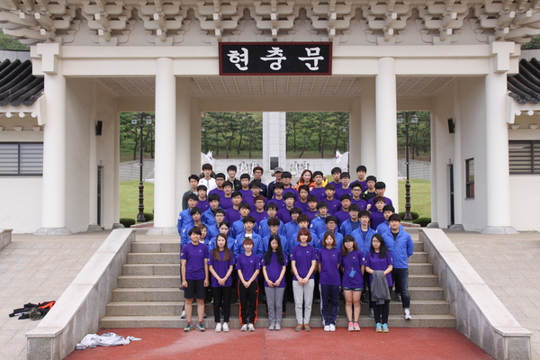 3. 영천 호국원 참배 및 봉사활동 (11).JPG