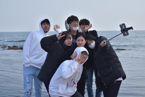 내게도_시선을.jpg